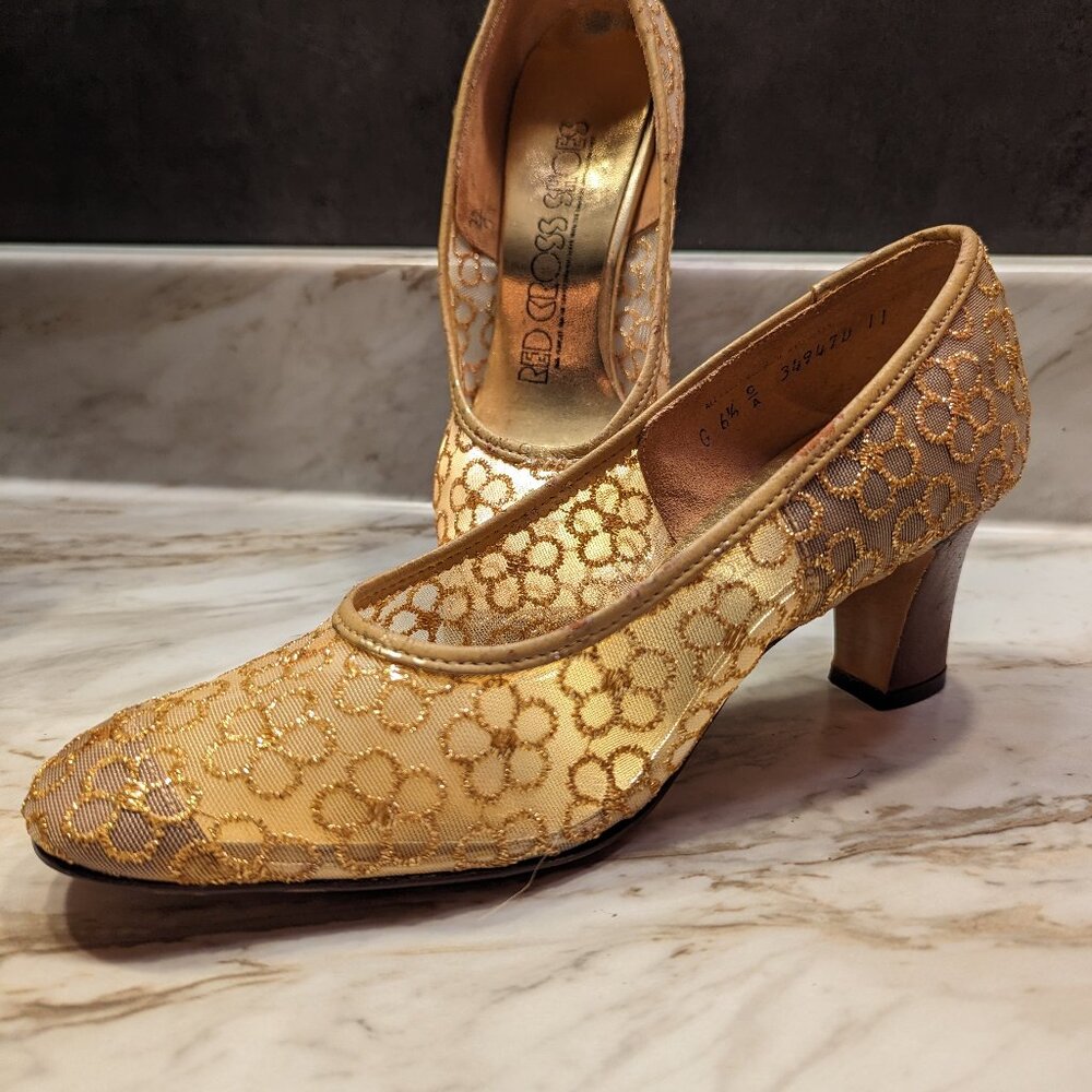 Vintage Red Cross Gold Mesh Chunky Heel